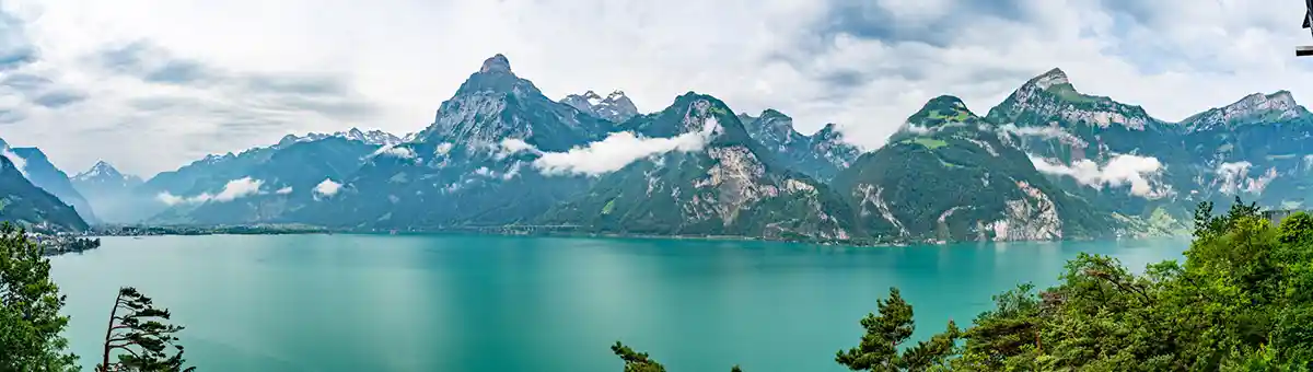 Swiss lakes & mountains